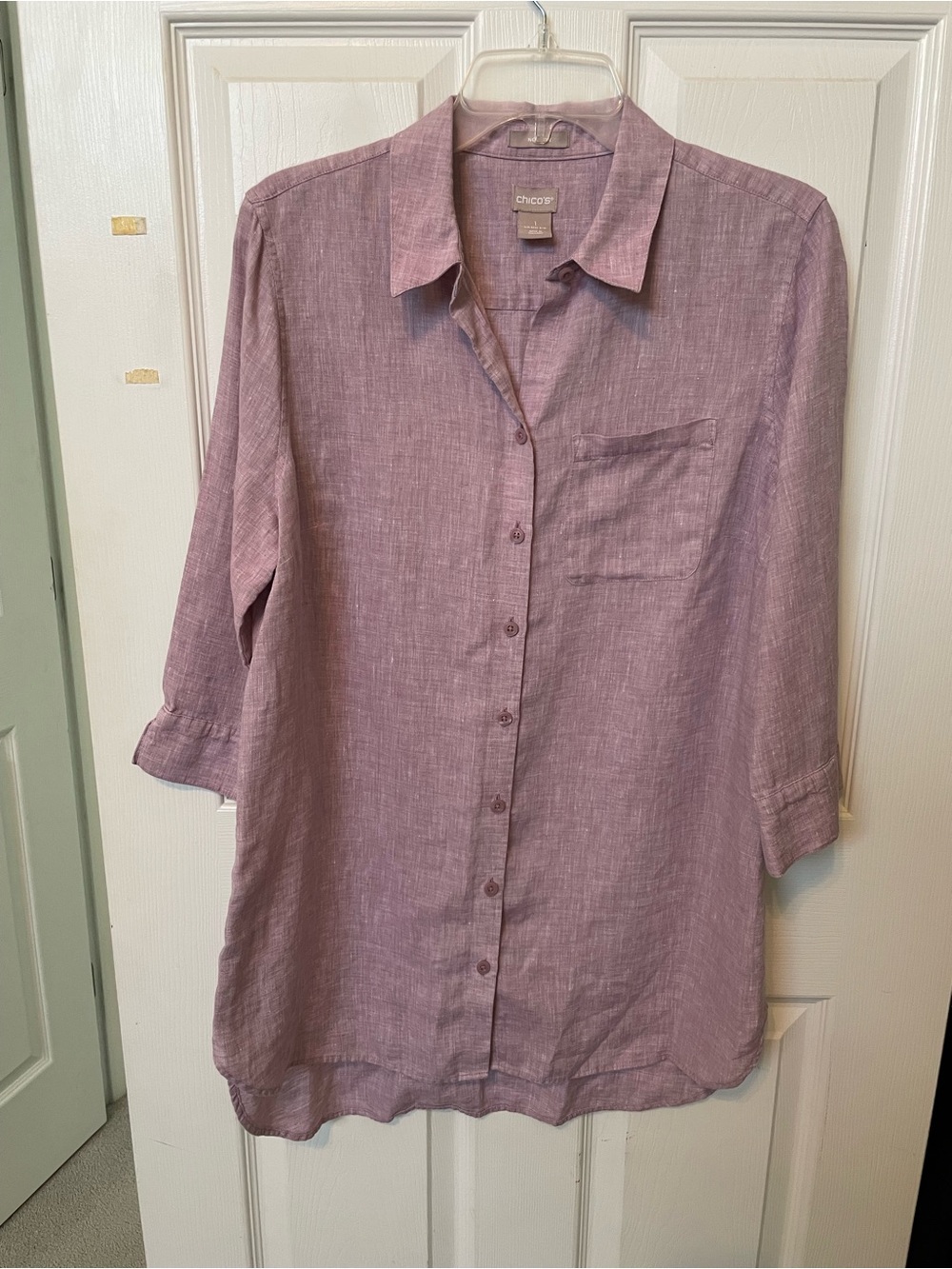 1 Chicos linen no iron top size 1 purple 3/4 sleeve. Small.  curved hem.